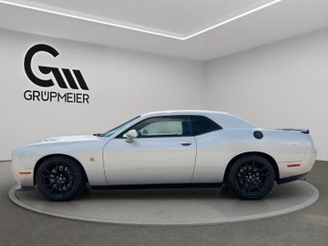 Dodge Challenger - 2