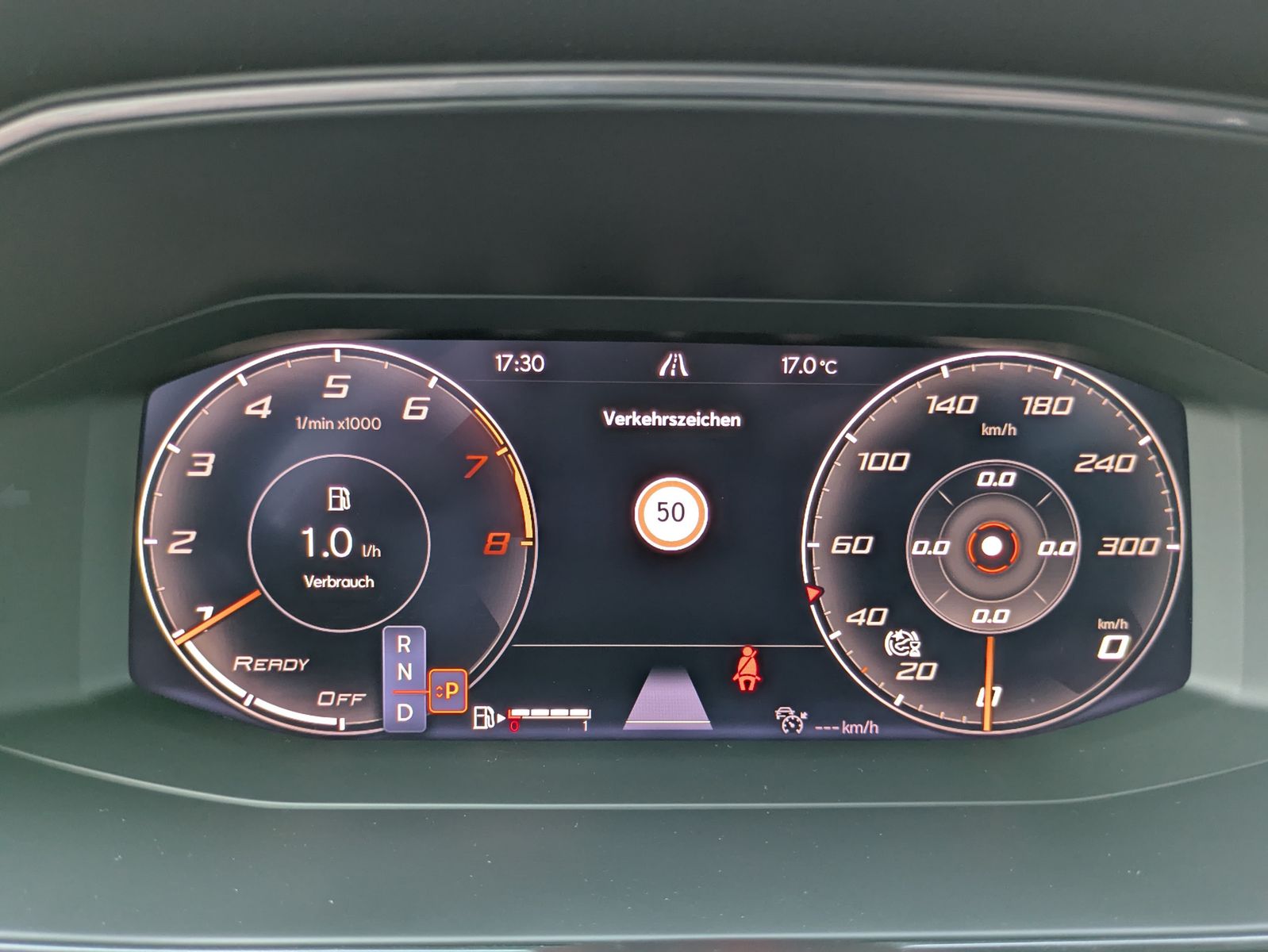 Fahrzeugabbildung CUPRA Leon 1.5 eTSI DSG MATRIX-LED*ACC*APP*KAMERA*18"