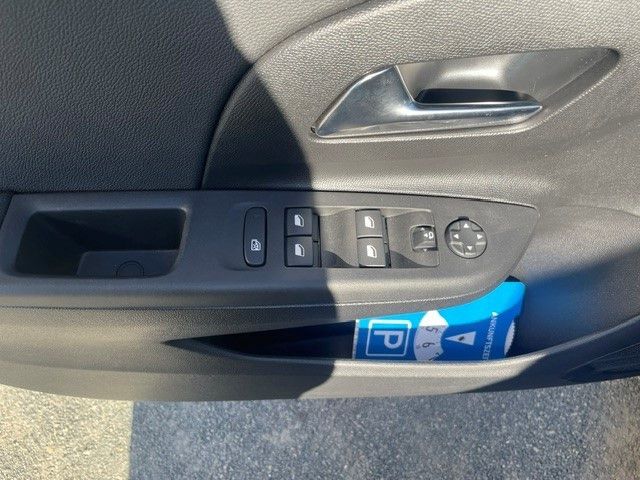 Fahrzeugabbildung Opel Corsa 1.2 Turbo GS+AppleCar+AndroidAuto+PDC