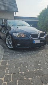 BMW 325i Cabrio - M-Sportpaket/ Sonderlackierung! - BMW 325 in Hamm