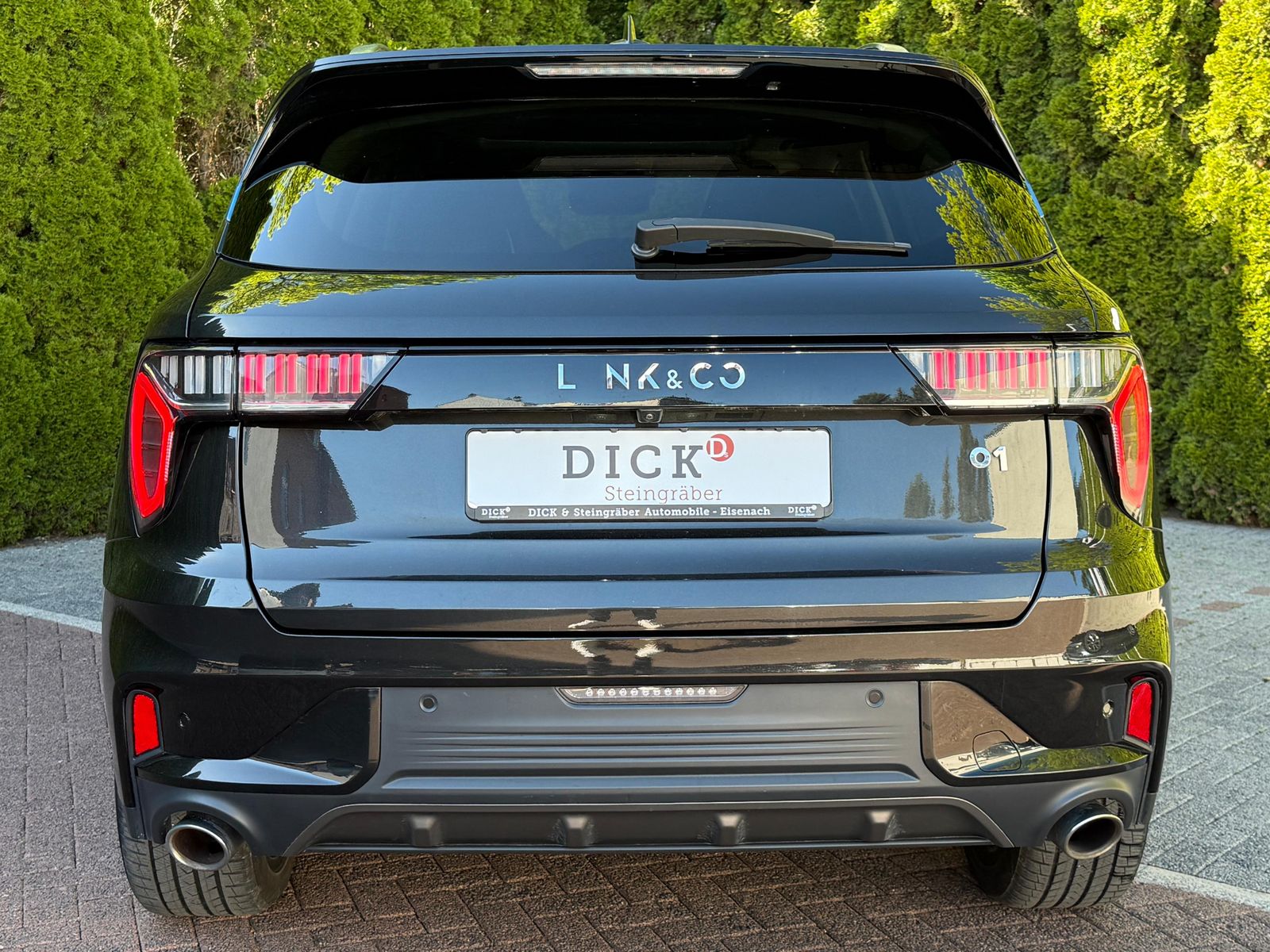 Fahrzeugabbildung Lynk&Co 01 1.5 T Aut PHEV PANO+LED+NAVI+ACC+MEMO+SHZ+360