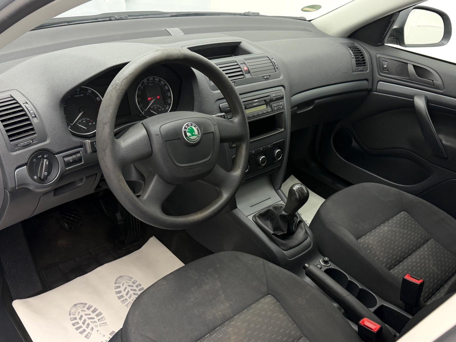 Skoda Octavia 2013 — photo 12