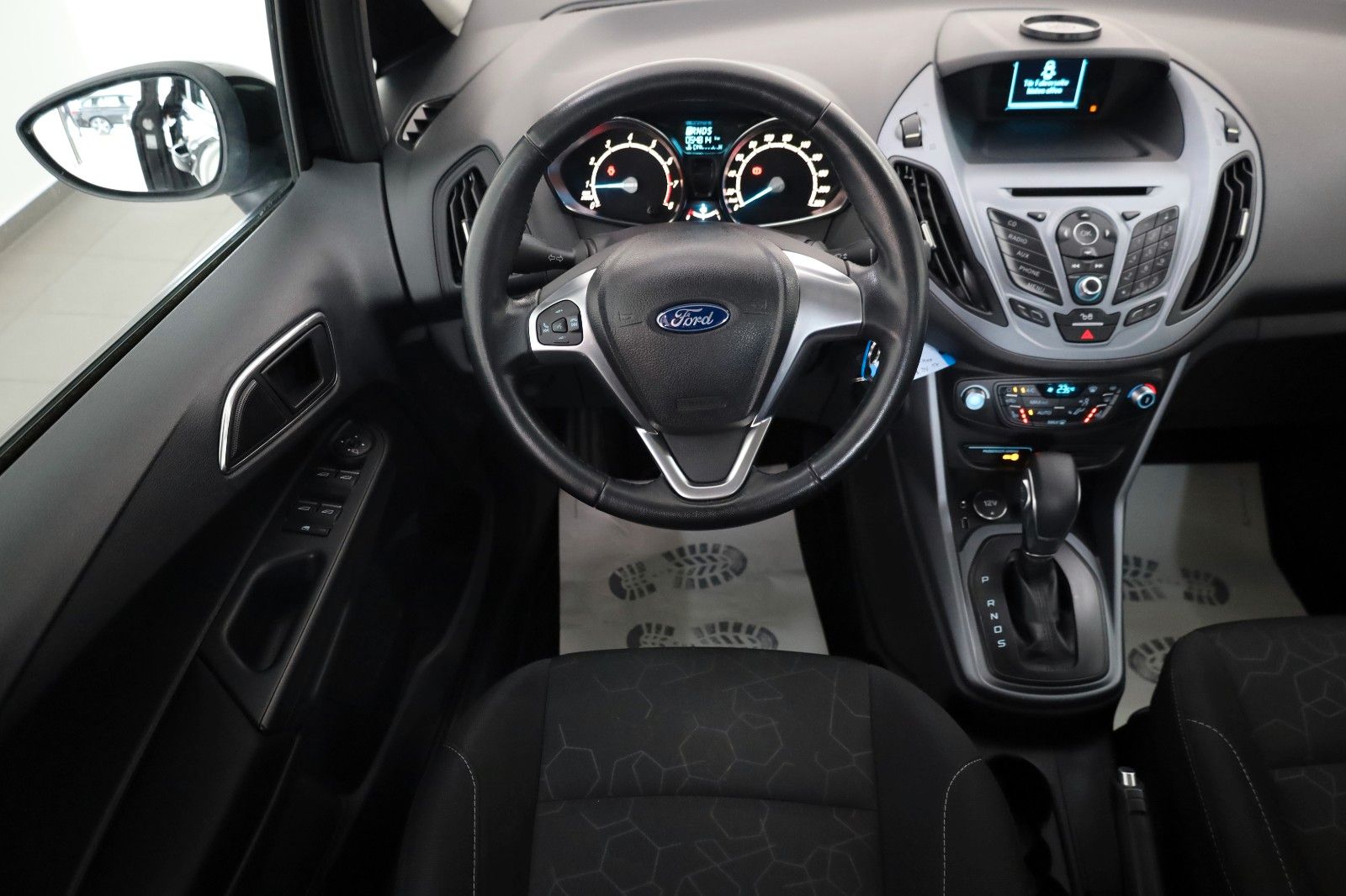 Fahrzeugabbildung Ford B-MAX Trend Cool & Sound-Paket 2 ,8-fach bereift