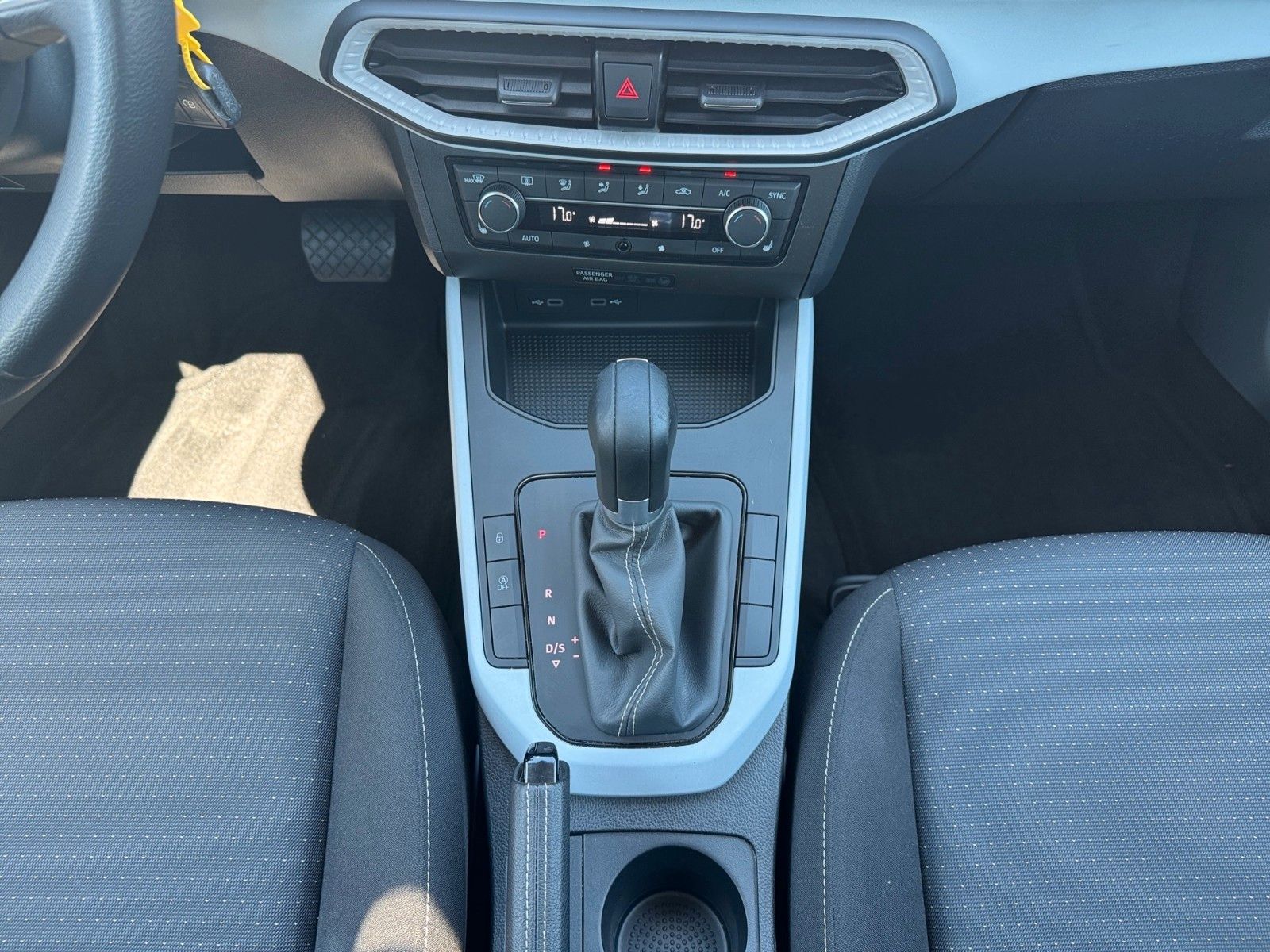Fahrzeugabbildung SEAT Arona Style 1.0 TSI