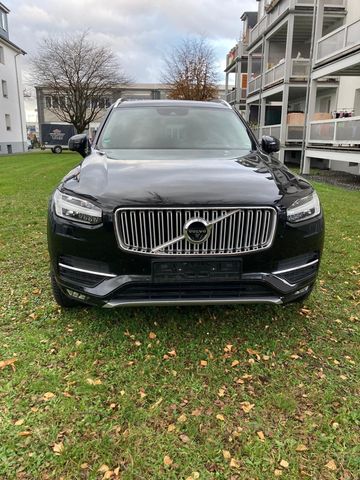 Volvo XC90 D5 AWD Momentum 224 ps, top gep...