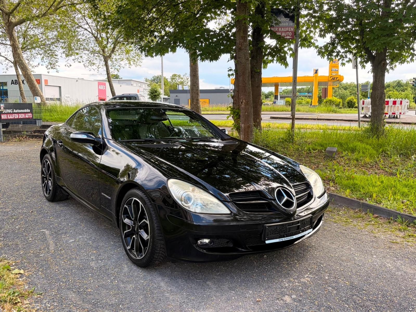 Mercedes-Benz SLK 200 Roadster  Kompressor 2. Hand /Leder/Navi