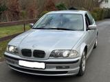 BMW 325i - - BMW 325 aus 2001: 325i