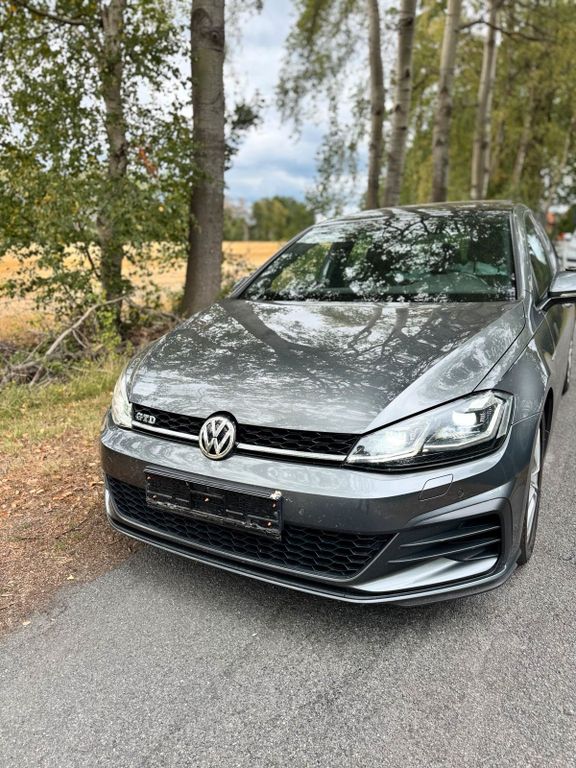 Image of Volkswagen Golf