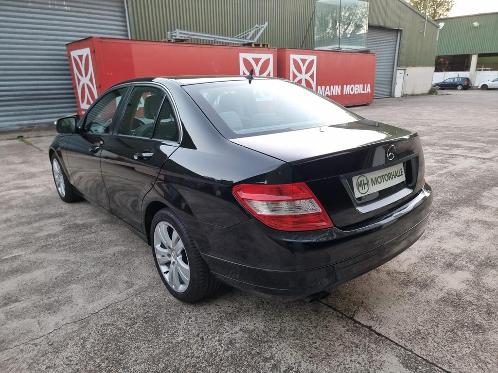 Mercedes-Benz C 180
