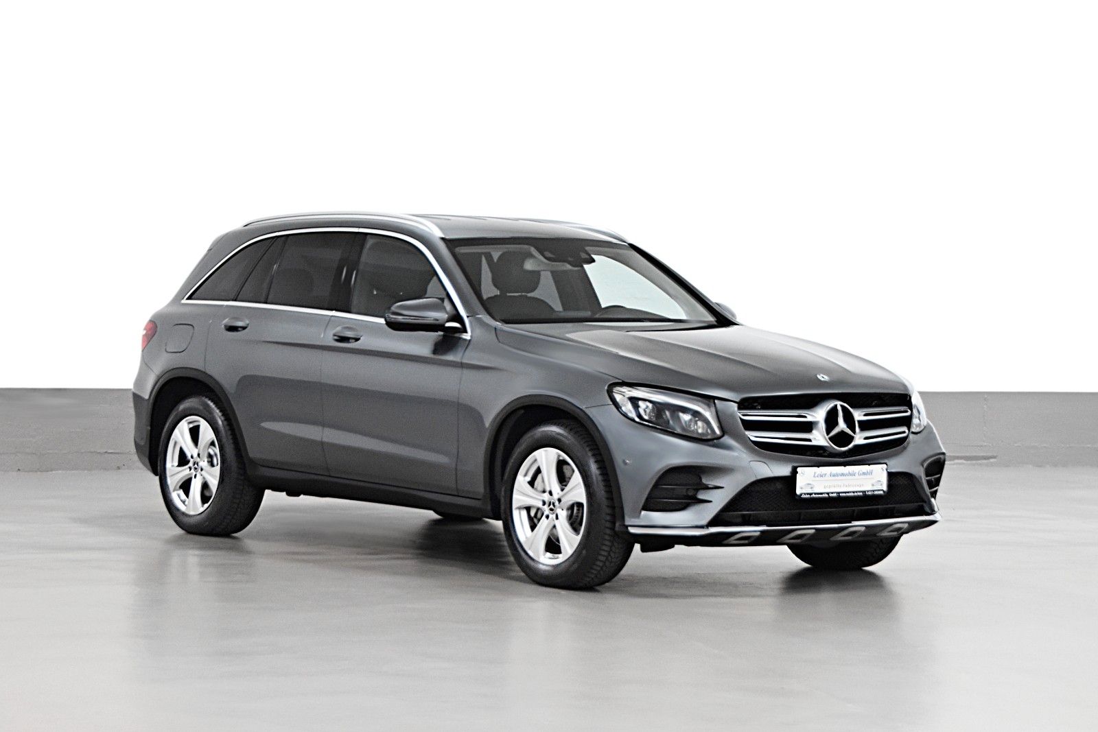 MERCEDES-BENZ GLC 250 D 4-MATIC AMG LINE*FINANZIERUNG MÖGLICH*