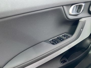 Polestar 2 82kWh Long Range Dual (MY24) Plus + 360