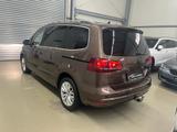 Volkswagen Sharan Highline 7.Sitzer/AHK/Kamera/PANO/KinderS - : Van, Kinder