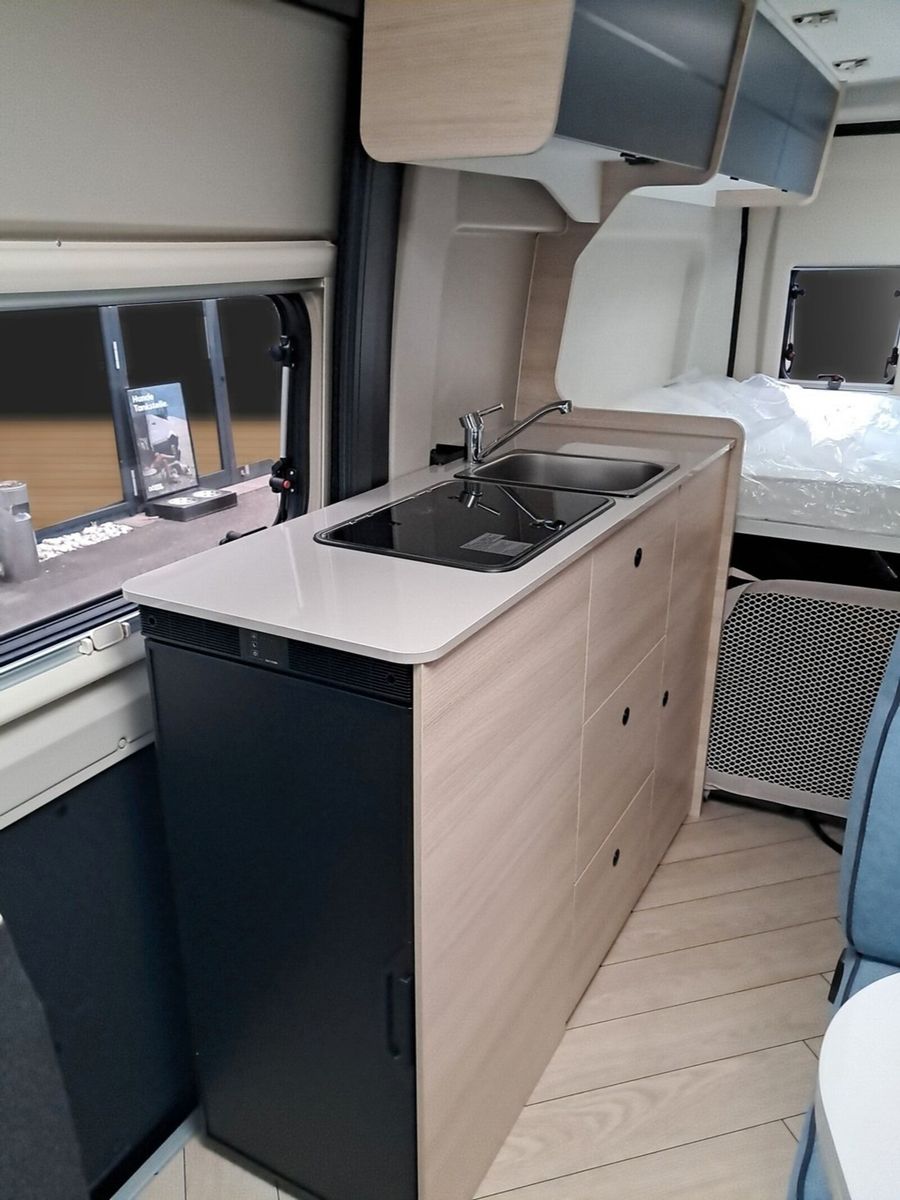 Fahrzeugabbildung Chausson Van Blackline 2.0 Dörr 30Y Edition,Markise,Solar