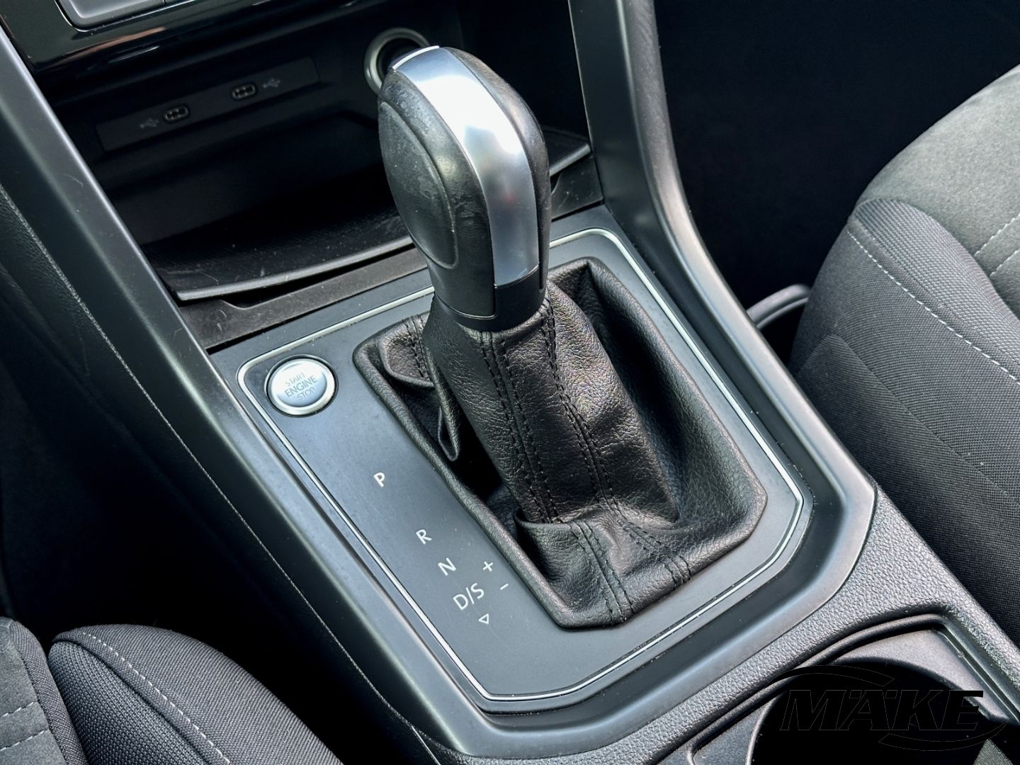 Touran Comfortline 2.0 TDI DSG AHZV STDHZG RFK