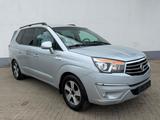 Ssangyong Rodius Sapphire 4WD - Ssangyong Rodius: Allradantrieb