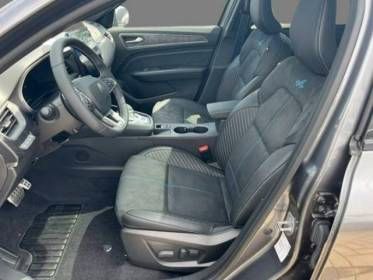 Fahrzeugabbildung Renault ARKANA ESPRIT ALPINE Mild Hybrid 160 EDC