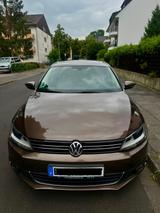 Volkswagen Jetta 1.6 TDI DSG Highline, Neu TÜV 2028 - Volkswagen Jetta: Dsg