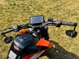 KTM Duke 125 - KTM DUKE 125