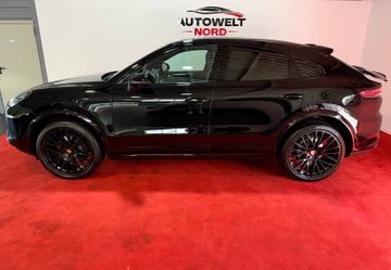 Porsche Cayenne - 2
