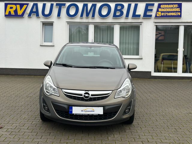 Opel Corsa D Satellite