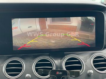 Mercedes E 220 - 10