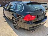 BMW 330 Baureihe 3 Touring 330d xDrive AHK 8Fach Xen - gebrauchte BMW 330 aus dem Jahr 2010
