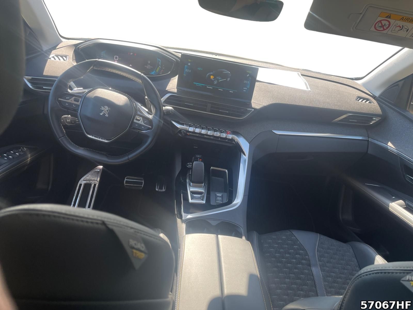 Fahrzeugabbildung Peugeot 3008 Road Trip