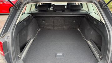 Volkswagen Passat Variant - 11