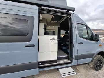 Westfalia James Cook 600 D Premium Aufstelldach SOLAR AHK