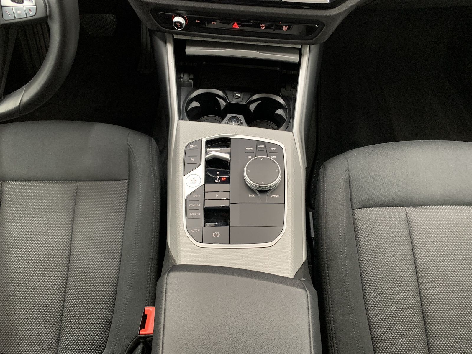 BMW 320 Curved HUD SHZ PDC Apple 8fach foto 17