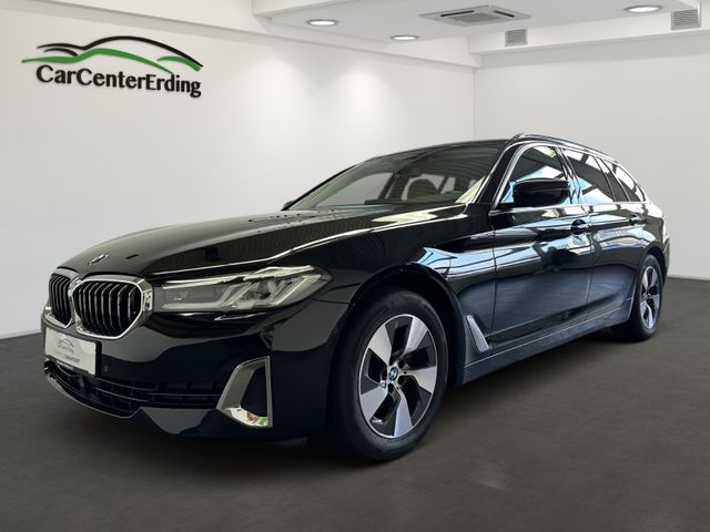 BMW 520d xDrive LCI*A.LED*ACC*360*Pano*AHK*Leder*DAB