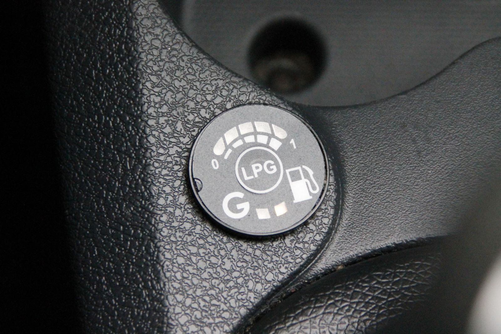 Fahrzeugabbildung Dacia Sandero II STEPWAY TCe 100 G