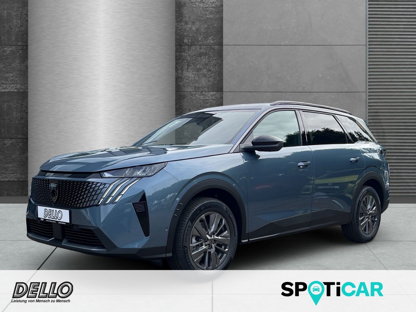 Peugeot 5008 Allure Hybrid 6-AT Panorama-Navigations-Pak