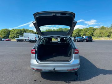 Volkswagen Passat Variant - 8