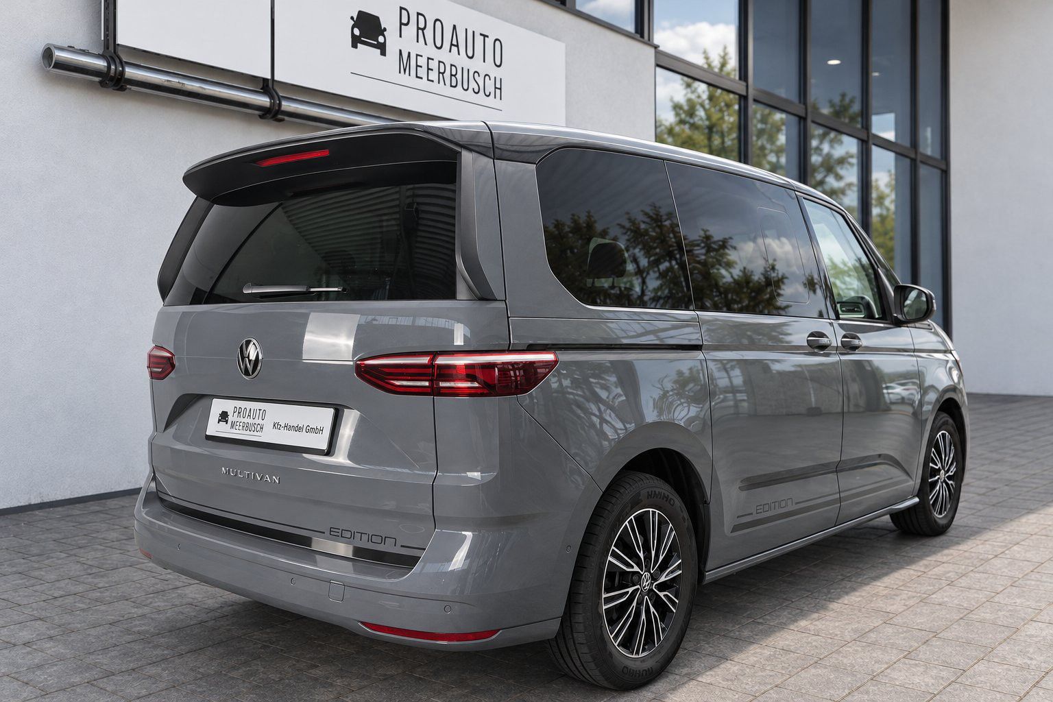 Volkswagen T7 Multivan Edition AHK/STNDHZNG/H&K/ACC/EASYOPE imagem 3