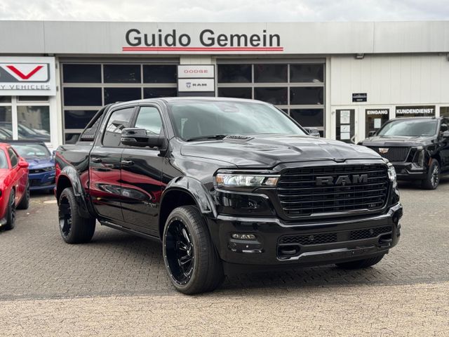 Dodge RAM 1500 Laramie Night Premium Crew 2025 UMBAU+L