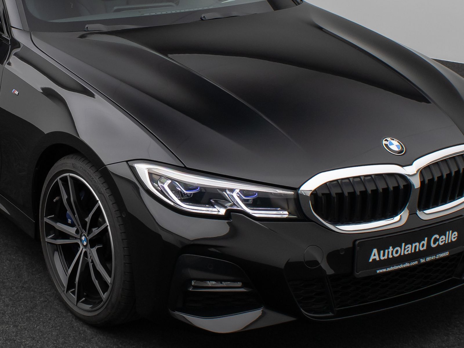 Fahrzeugabbildung BMW 330i M Sport Panorama Kamera Laser HUD DAB HiFi