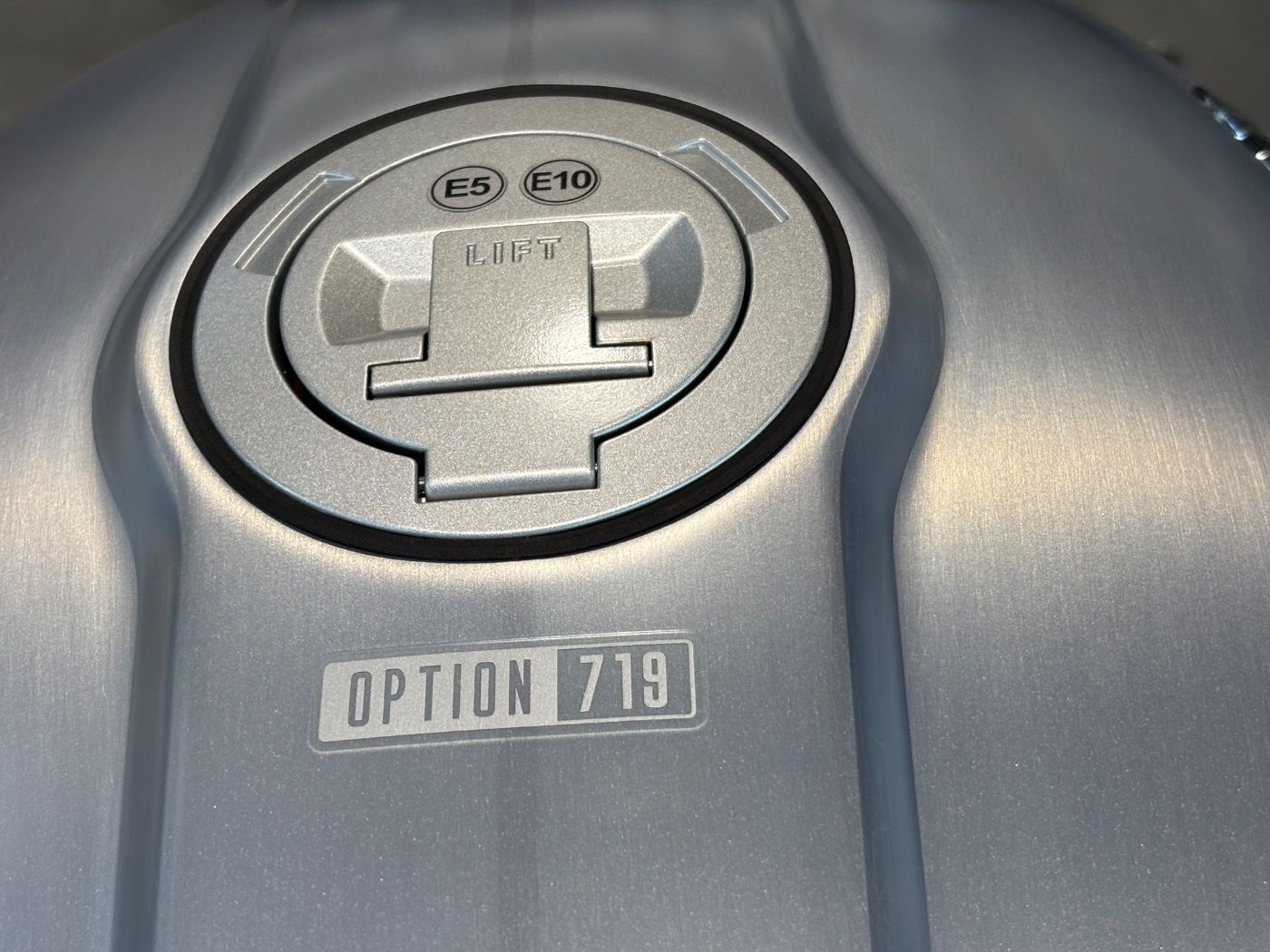 Fahrzeugabbildung BMW R nine T Option 719