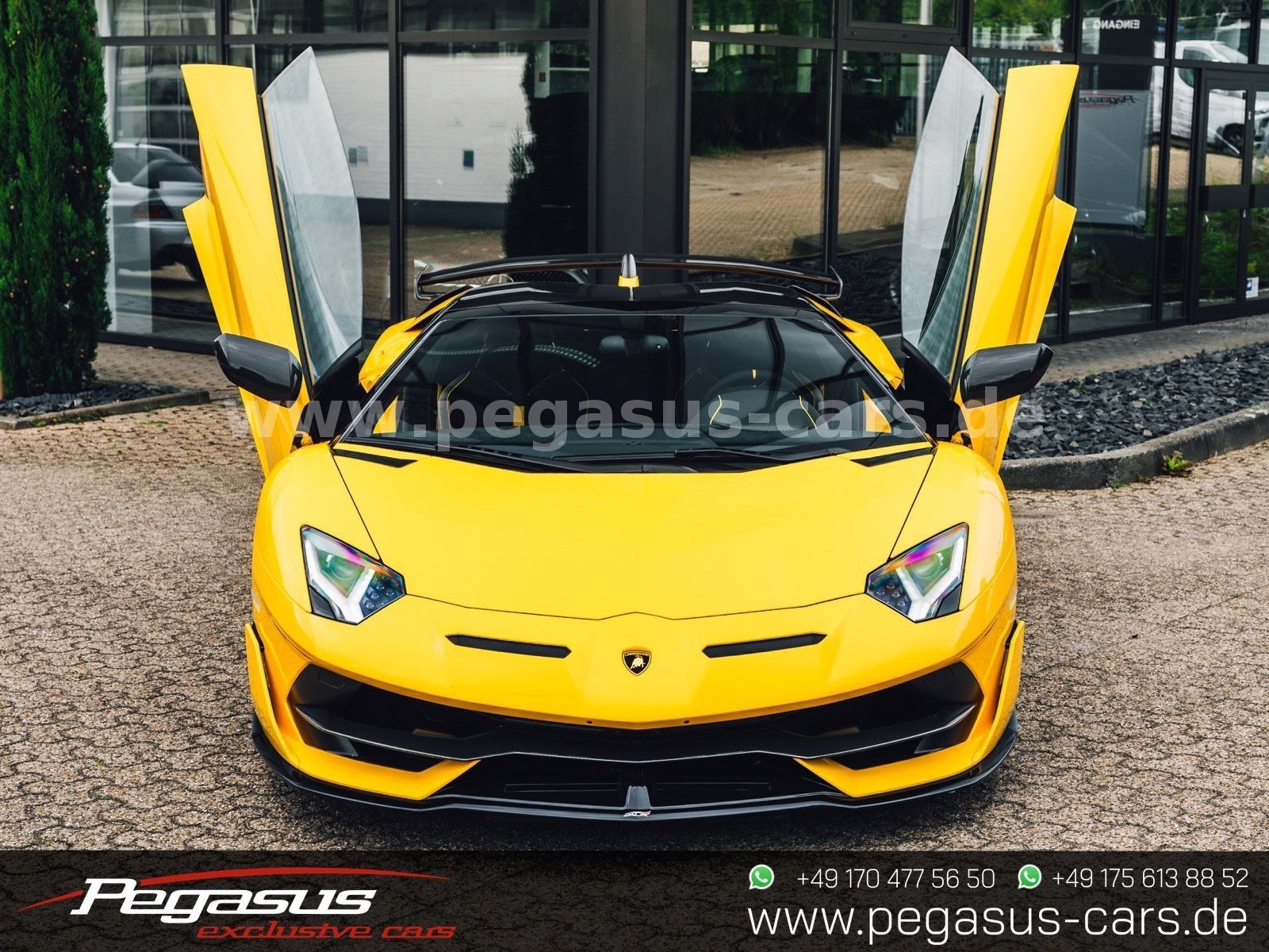 LAMBORGHINI Aventador - 7