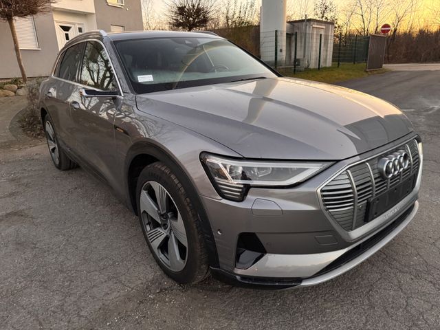 Audi 55 quattro advanced  Modell 2020  Bang & Olufsen