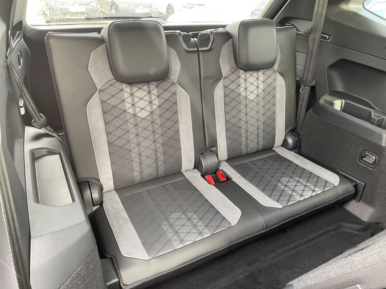 Volkswagen Tiguan Allspace - Bild 15