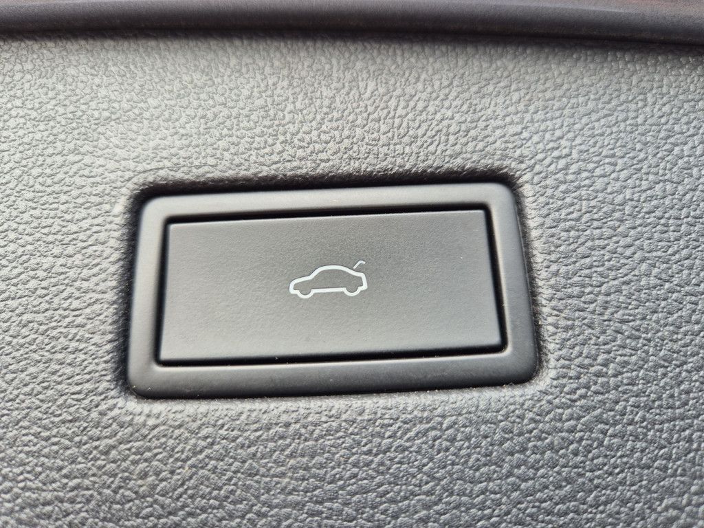 Tiguan Allspace 2.0 TDI Elegance 4Motion *DSG*MA