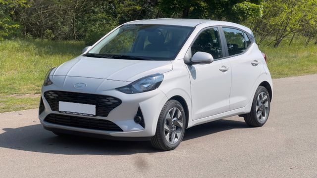 Hyundai i10 1.0 Trend *Klima*Navi*CarPlay*PDC*RFKamera*