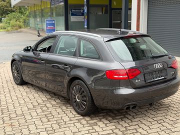 Audi A4 - 8