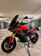 BMW F 900 XR - mit Tieferlegung - BMW F 900 XR