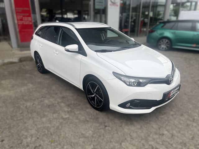 Toyota Auris 1.2 Turbo Touring Sports Team Deutschland