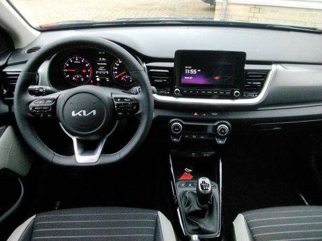 Stonic 1.0 T-GDI 100 Spirit + TECHNOLOGIE+NAVI+