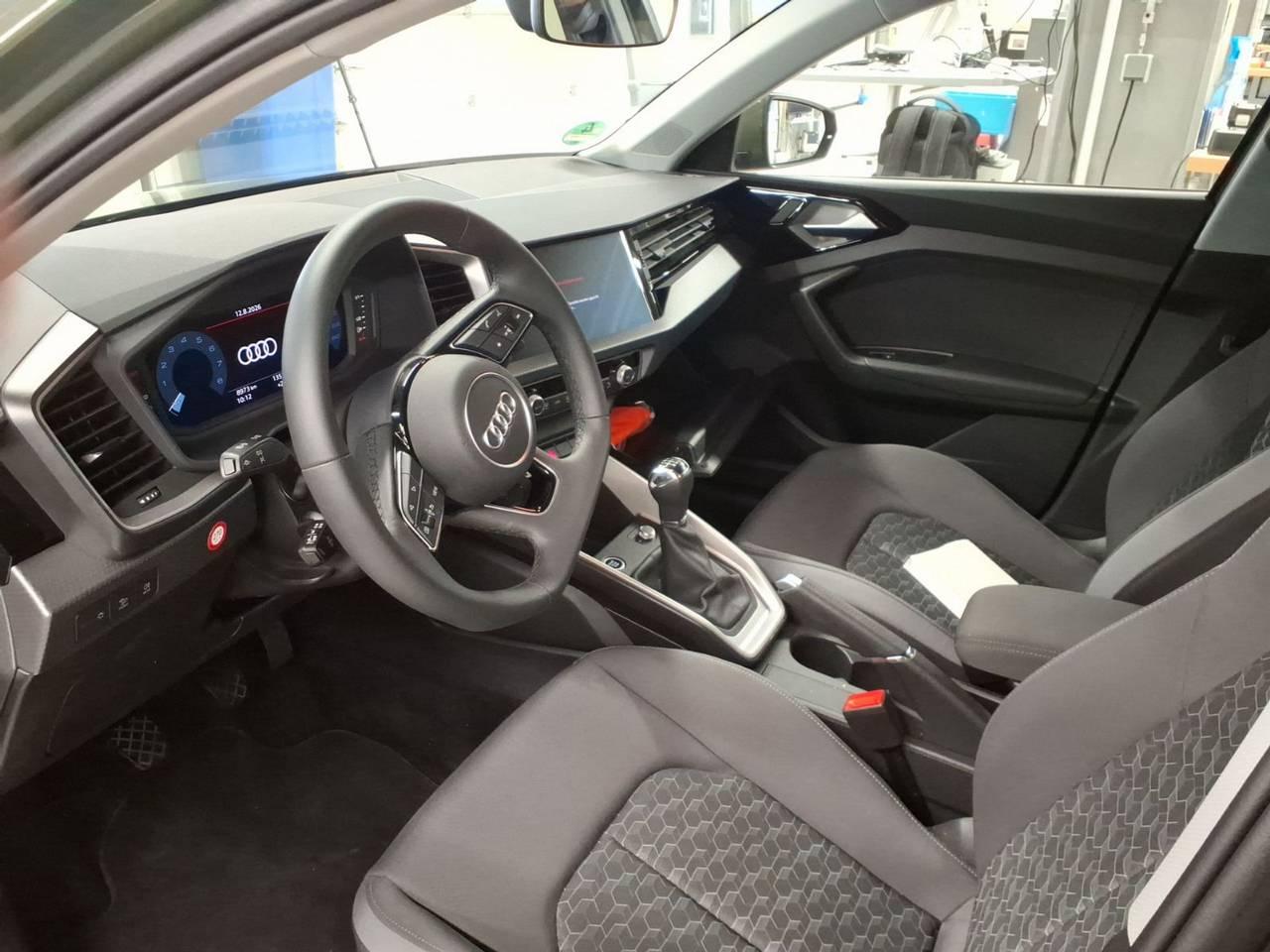 Audi A1 Sportback 30 TFSI advanced LED APP SHZ PDC, миниатюра 3