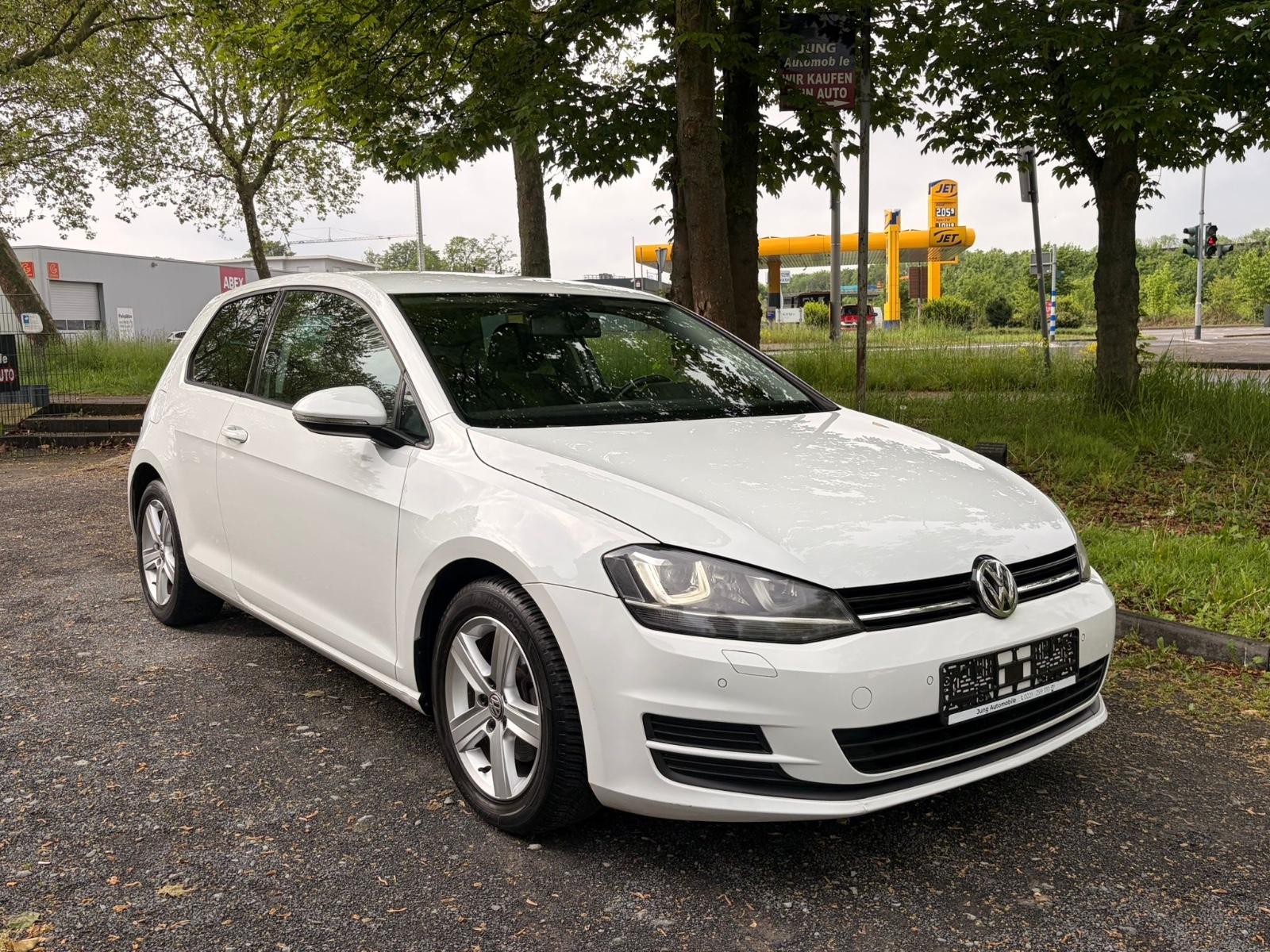 Volkswagen Golf VII Lim. Comfortline BMT* Automatik*Navi
