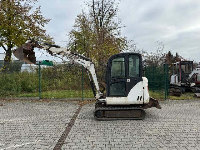 Bobcat 328G  2,9T